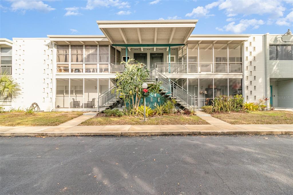 LAKE KILLARNEY CONDO - фото