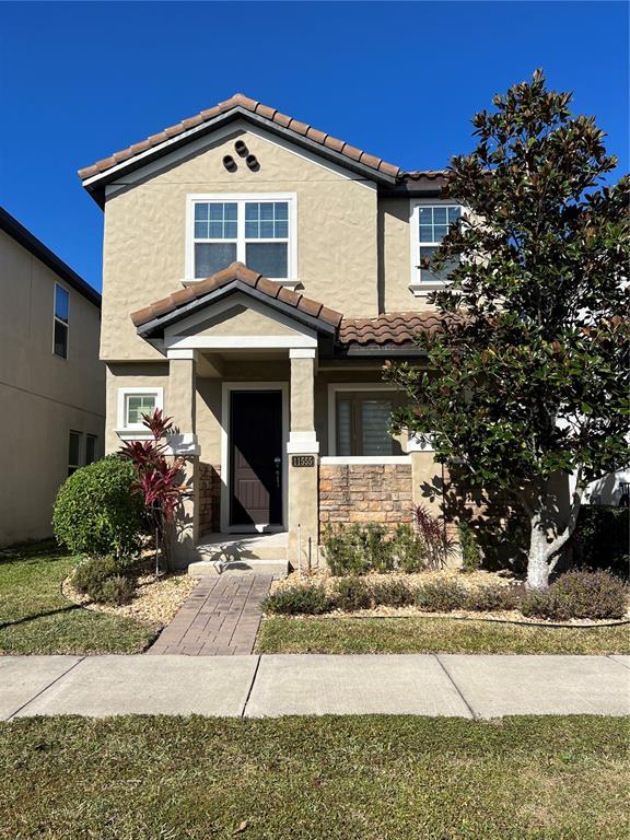 WESTSIDE VILLAGE - фото