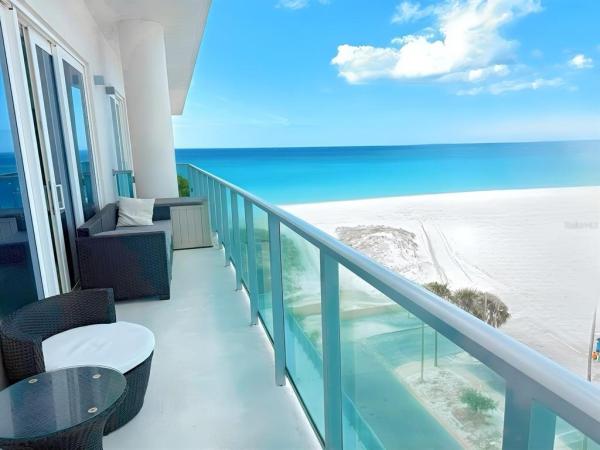PURA VIDA RESIDENCES CONDO