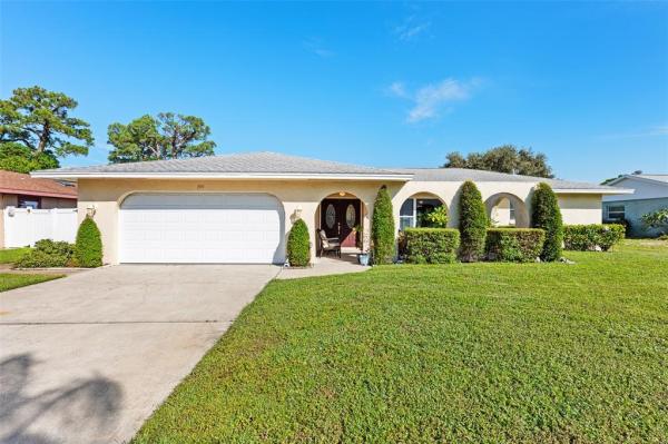 WHITFIELD ESTATES ON SARASOTA BAY I
