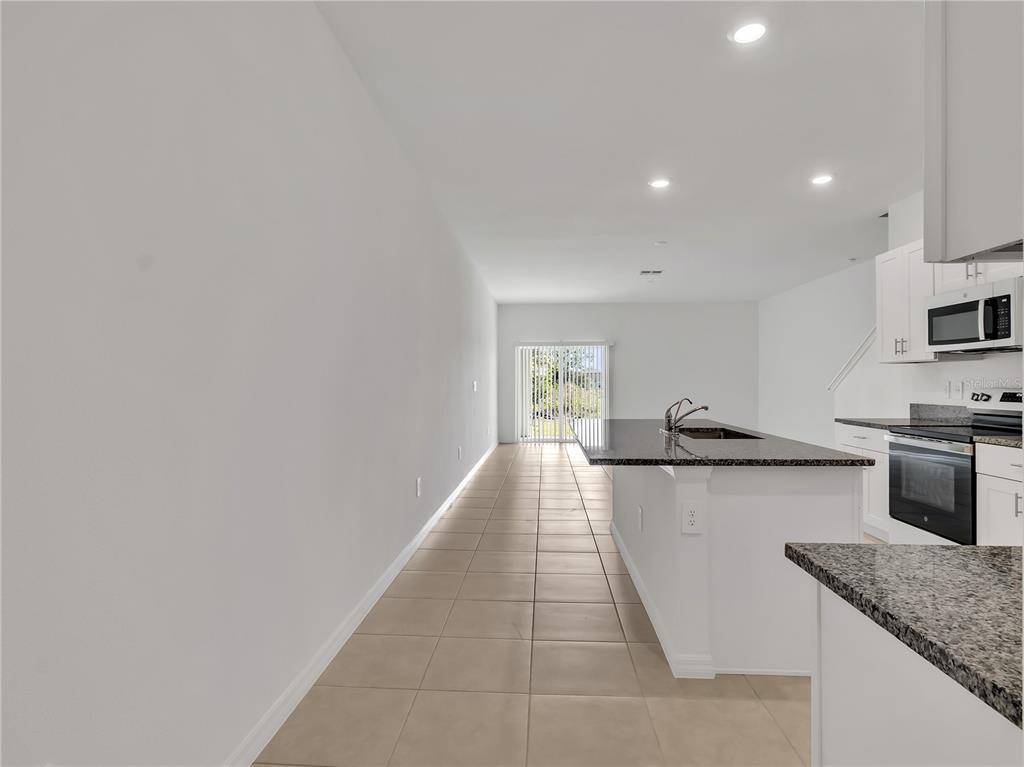 Townhouse - фото