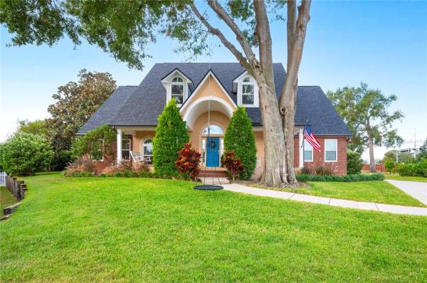 VILLAGETHE AT SCOTT LAKE