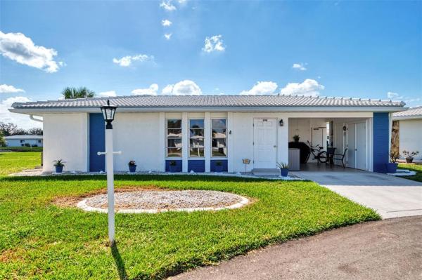 CIRCLE WOODS OF VENICE 1