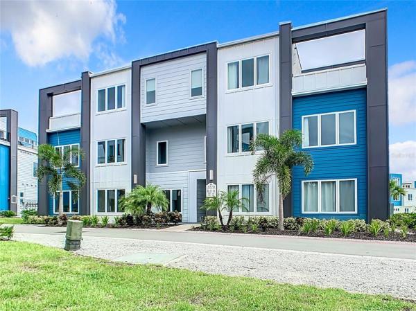 SPECTRUM AT REUNION CONDO PH 7A & 7B