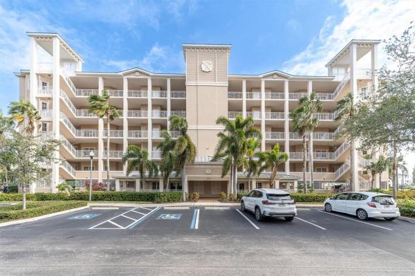 SEMINOLE ISLE CONDO