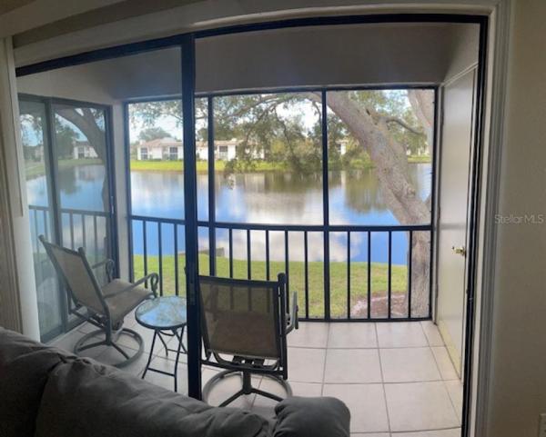 EAST LAKE WOODLANDS CONDO