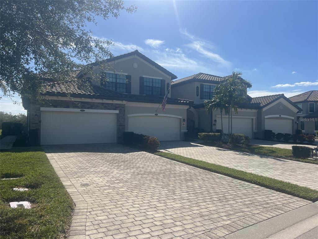 COACH HOMES I AT LAKEWOOD NATIONAL PH 4 - фото