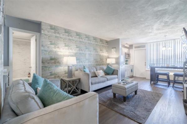 OCEAN JEWELS CLUB CONDO