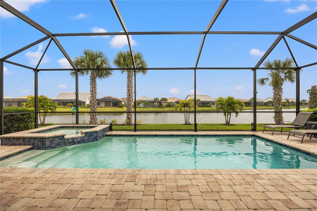 ISLANDWALK AT WEST VILLAGES - фото