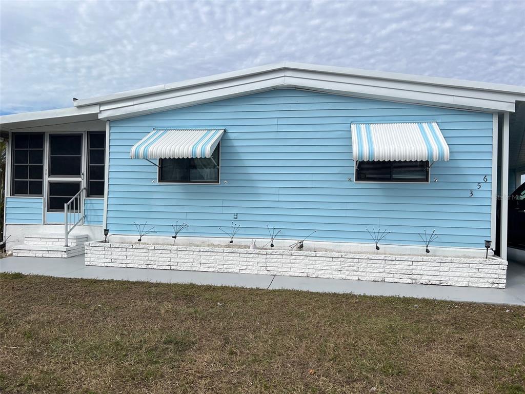 SANDALWOOD PARK - фото