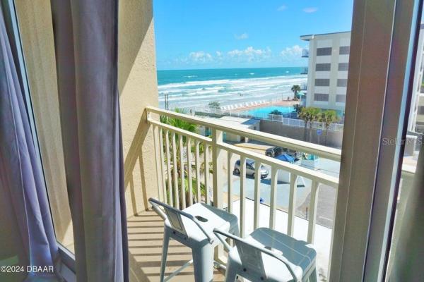DAYTONA INN BEACH RESORT CONDO UNIT CU1