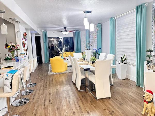 WINDSOR AT SABAL WALK A CONDO