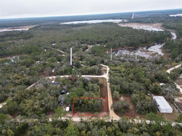 LAND-0-LKS ESTATES
