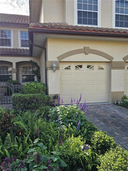 MIRAMAR LAGOONS AT LAKEWOOD RANCH