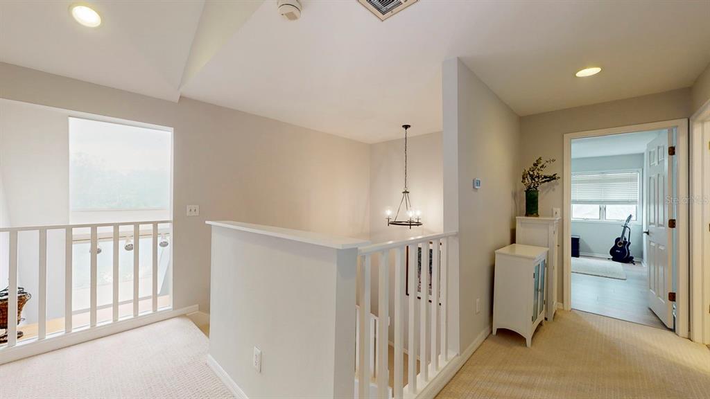 BAYWOOD PARK - фото