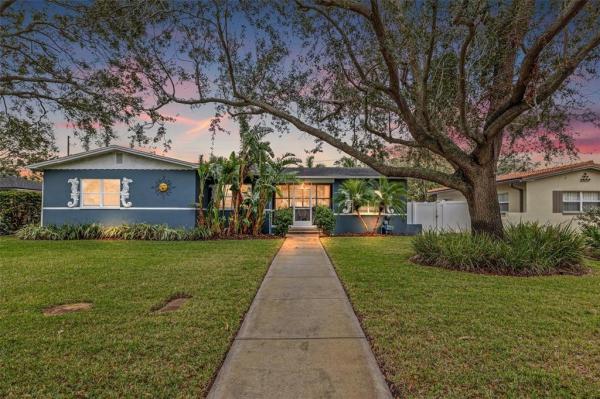 NORTH EAST PARK PLACIDO SHORES