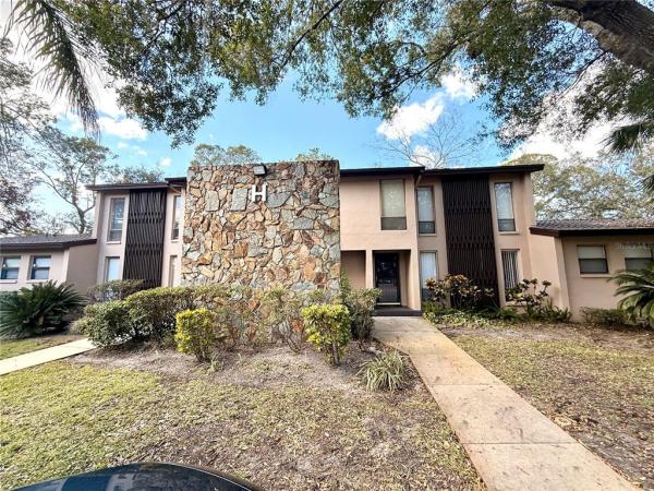 PONDS TARPON WOODS C