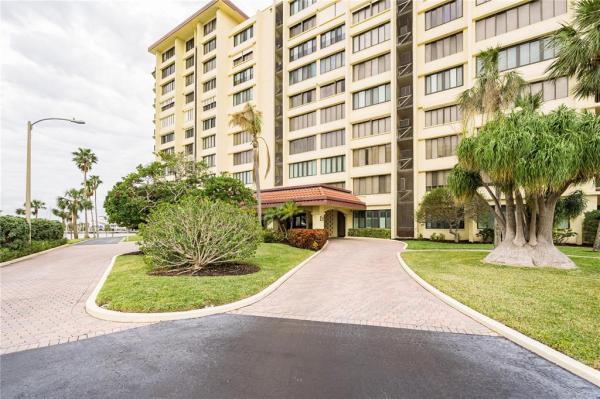 700 ISLAND WAY I CONDO