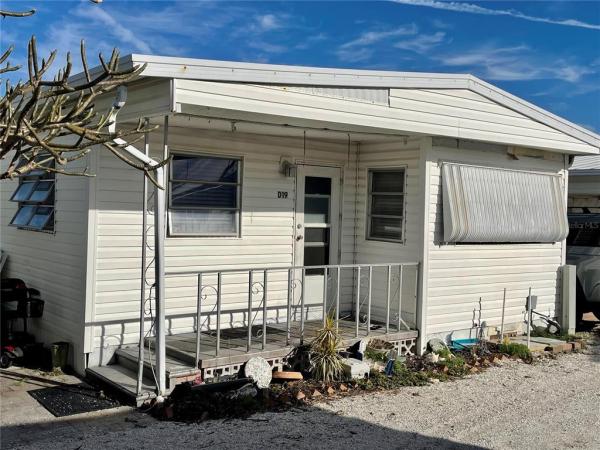 GULFSHORE OF LONGBOAT KEY