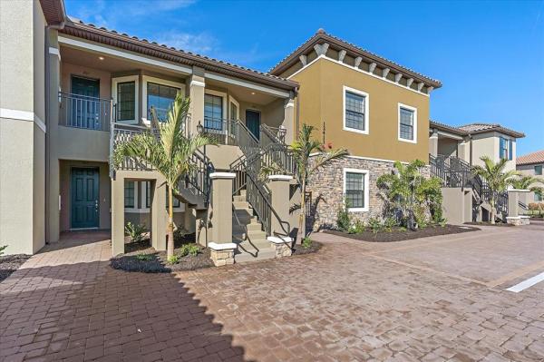 ESPLANADE ON PALMER RANCH