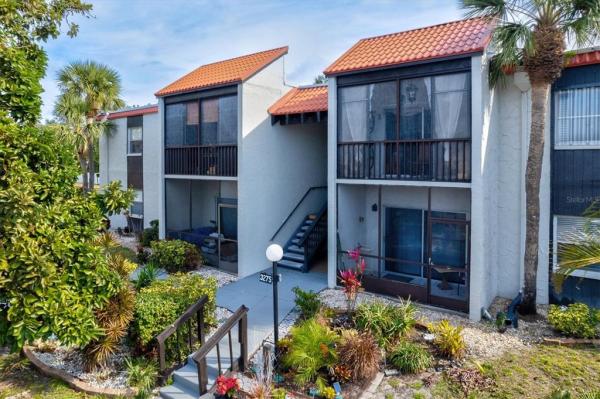 VILLAGE BROOKE SEC 3