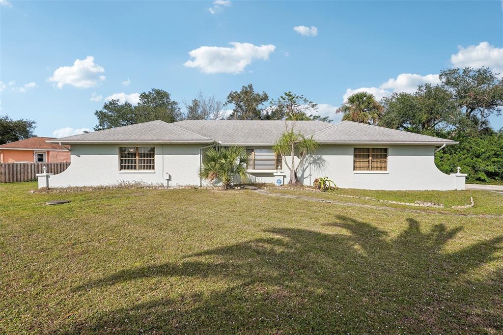 PORT CHARLOTTE SEC 018 - фото