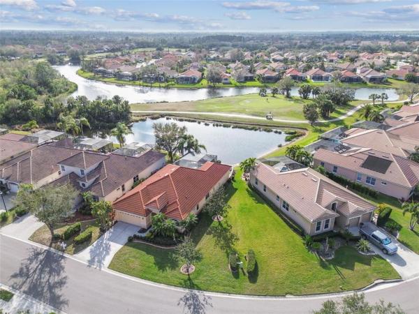 TAILFEATHER WAY AT TARA