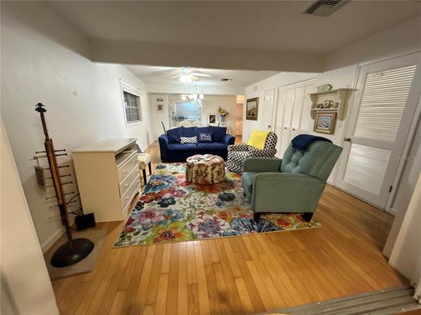 LOCH HARBOUR VILLAGE