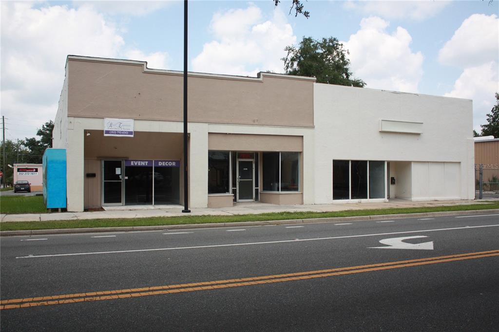 BRUSHS ADD TO GVILLE - фото