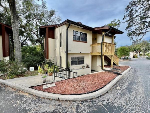 CLERMONT LAKE DOT VILLAS CONDO