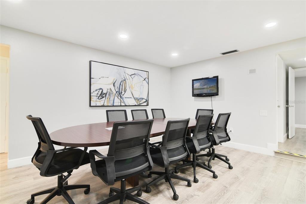 Multi Family - фото