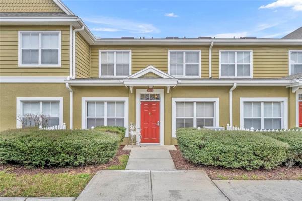 VILLAS AT SEVEN DWARFS LANE CONDO