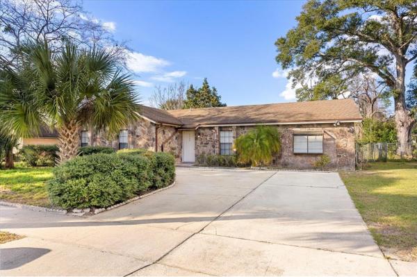 LAKE SPARLING HEIGHTS