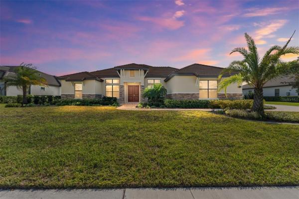 HEATHROW COUNTRY ESTATE