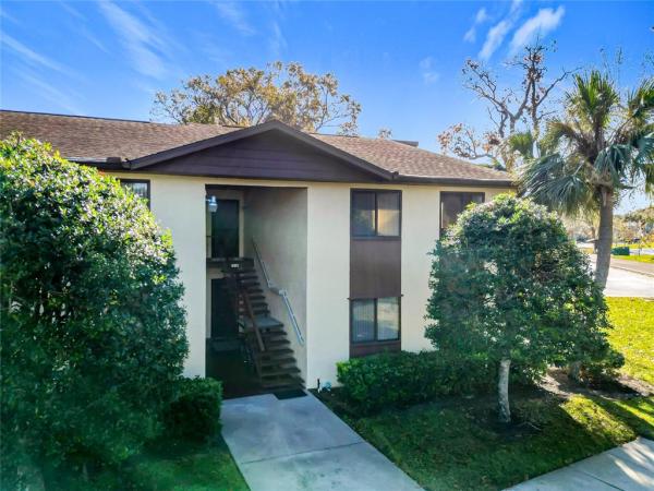 FAIRWAYS/SILVER SPGS SHRS CONDO