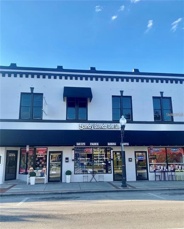 Commercial - фото