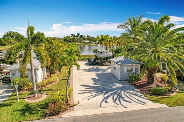 CYPRESS WOODS RV RESORT