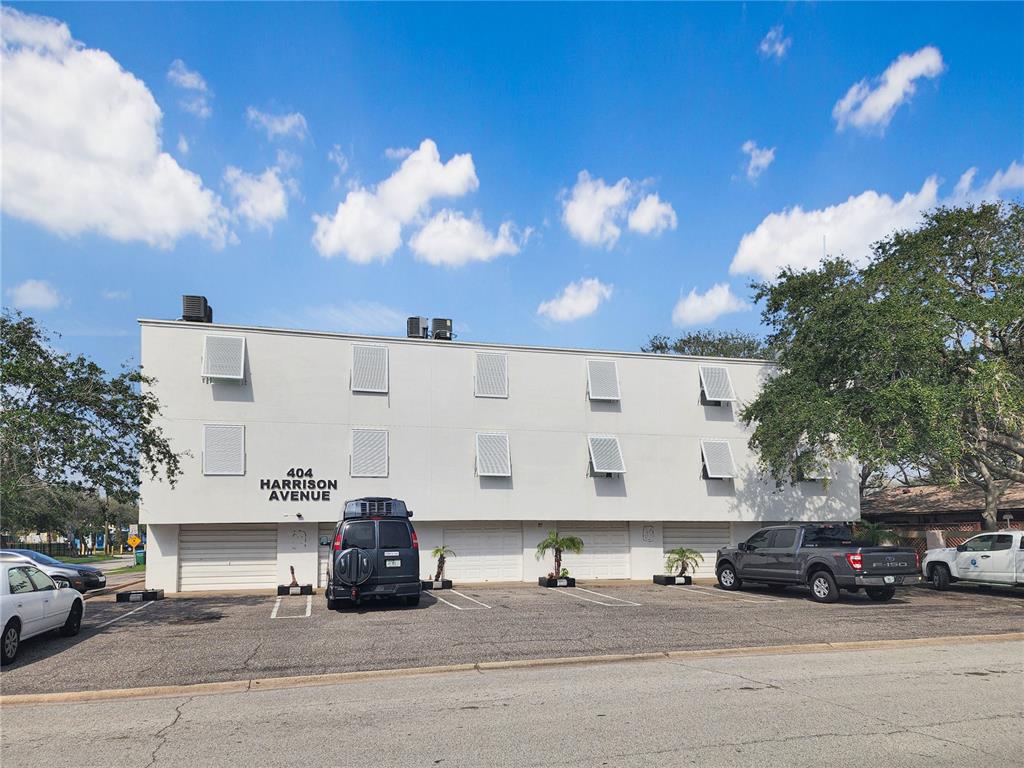 AVON BY SEA - фото