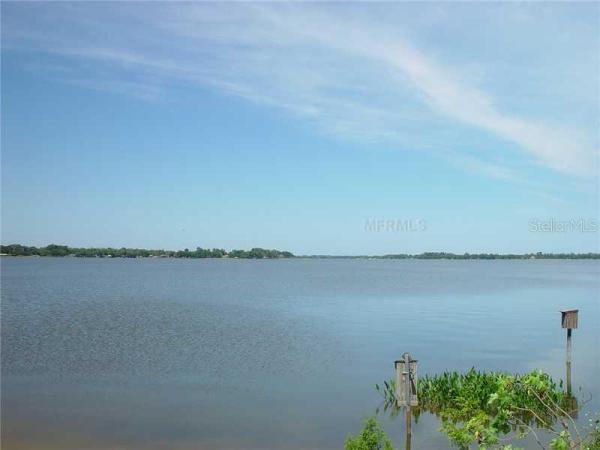 DEER ISLAND CLUB 2ND REPLAT THE