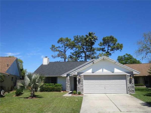 CROSSINGS UNIT 3 LAKEWOOD AT THE