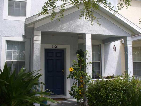 LAKEWOOD RIDGE TOWNHOMES