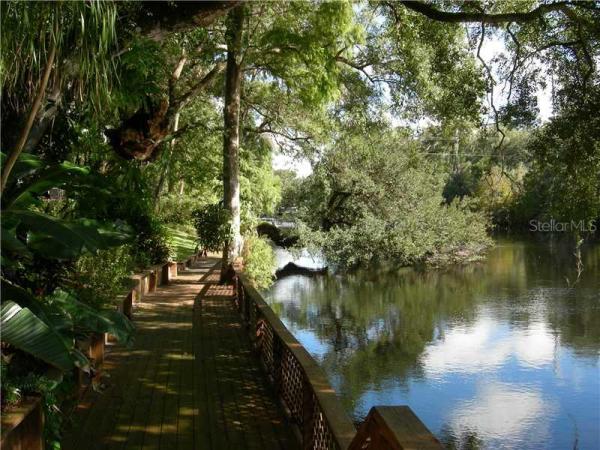 TEMPLE TERRACE EST REPLAT OF BLK A10 A21 A22 & A24