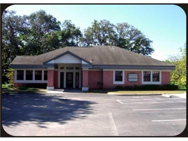 TARPON BEND PROFESSIONAL CENTER
