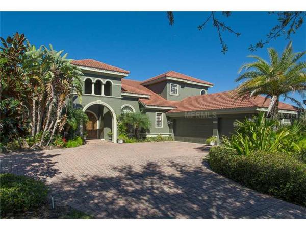 FLORESTA AT THE CHAMPIONS CLUB