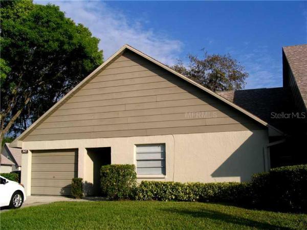 CHATEAUX WOODS CONDO