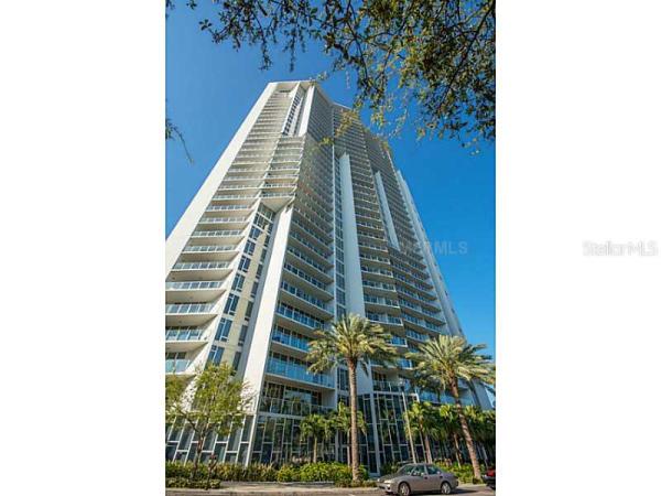 SIGNATURE PLACE CONDO