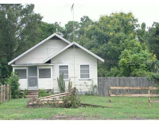 BLUE LAKE ADD DELAND LOTS 1 TO