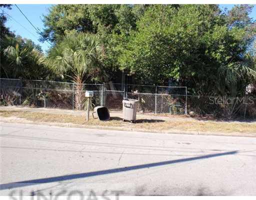 Commercial - фото