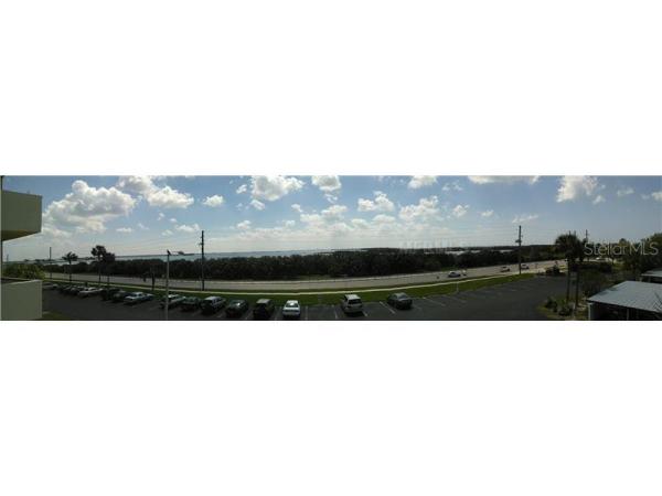 ROYAL STEWART ARMS 5 CONDO