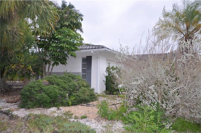 SLEEPY LAGOON PARK - фото